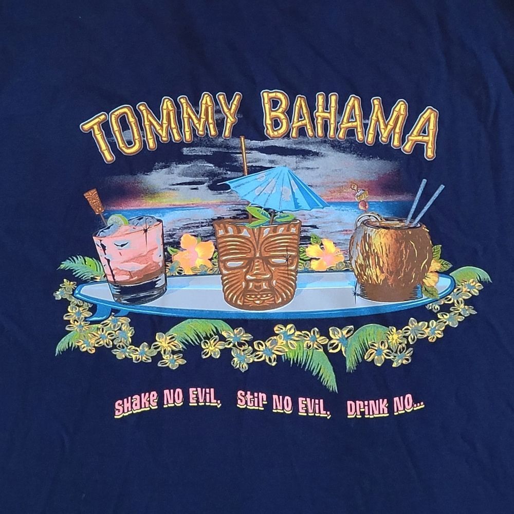 Tommy Bahama "No Evil" Graphic Tee👕 - NWOT - Picture 11 of 13